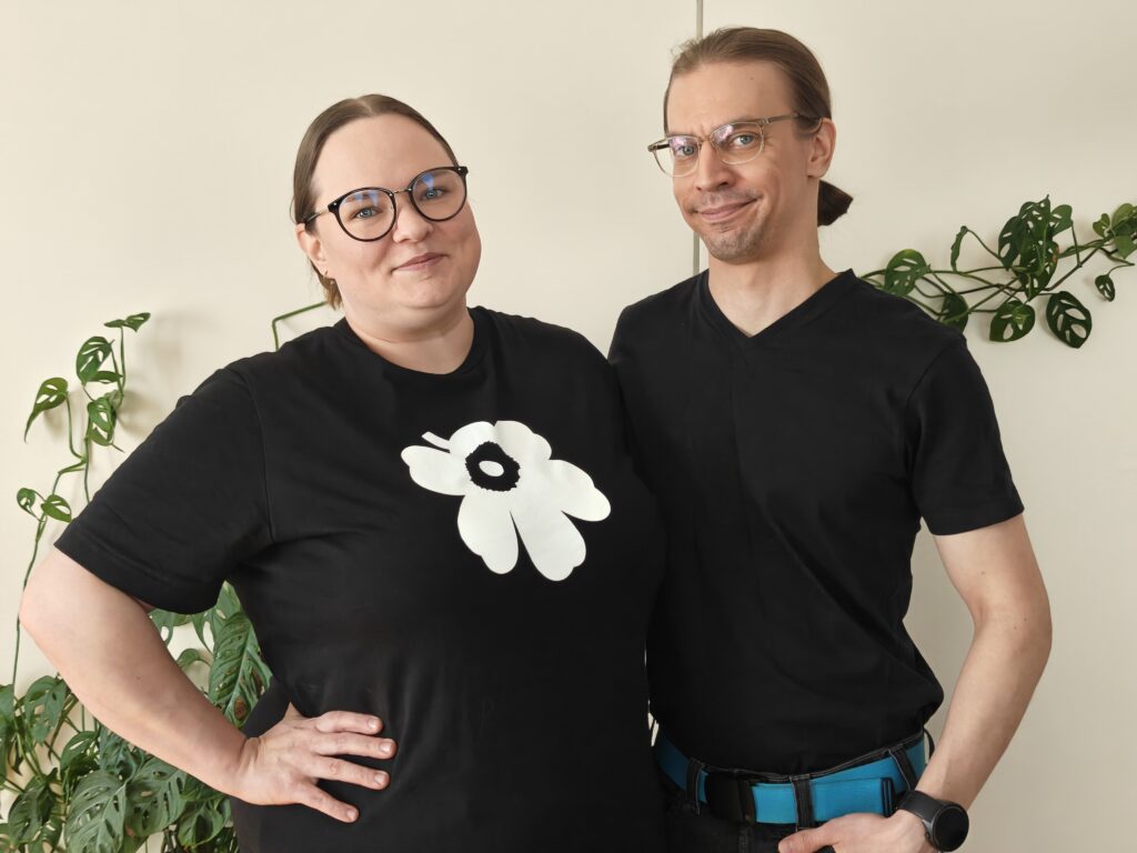 Mirka Åström ja Jani Matinaho Aamukaste Oy:n yrittäjät